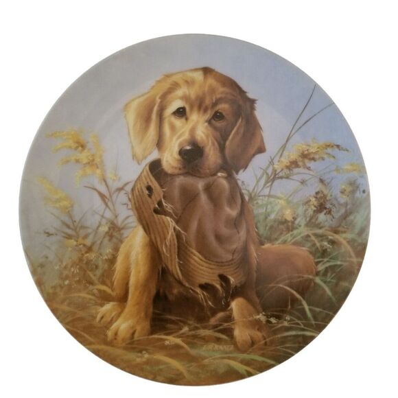 Edwin M Knowles Field Puppies Caught In The Act The Golden Retriever Plate 8.5in - Picture 1 of 9